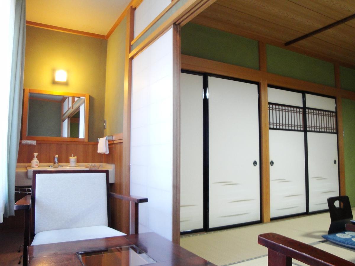 Aihokan ทาคายาม่า ภายนอก รูปภาพ